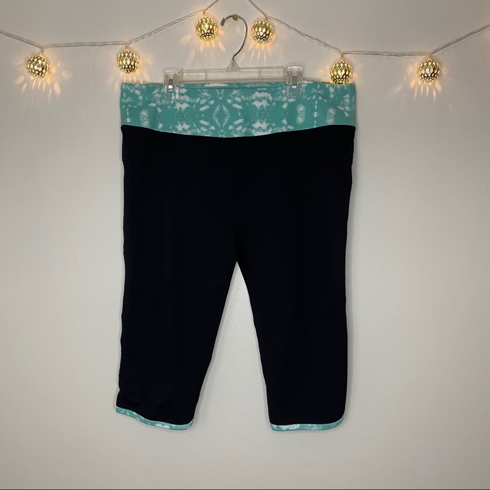 Fabletics rio run crop leggings